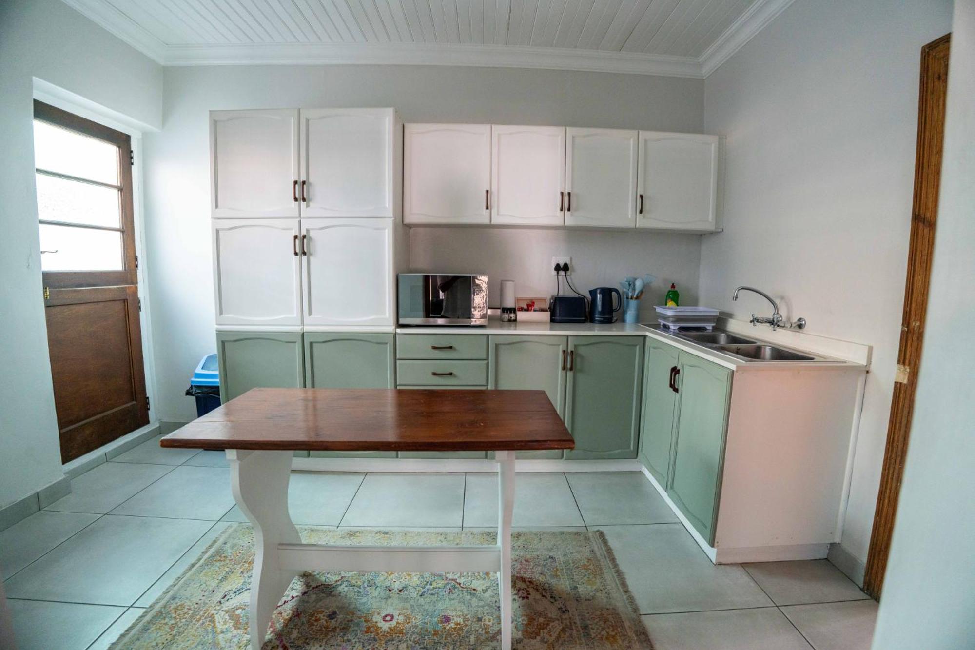 Olive Tree Lodge Парл Экстерьер фото