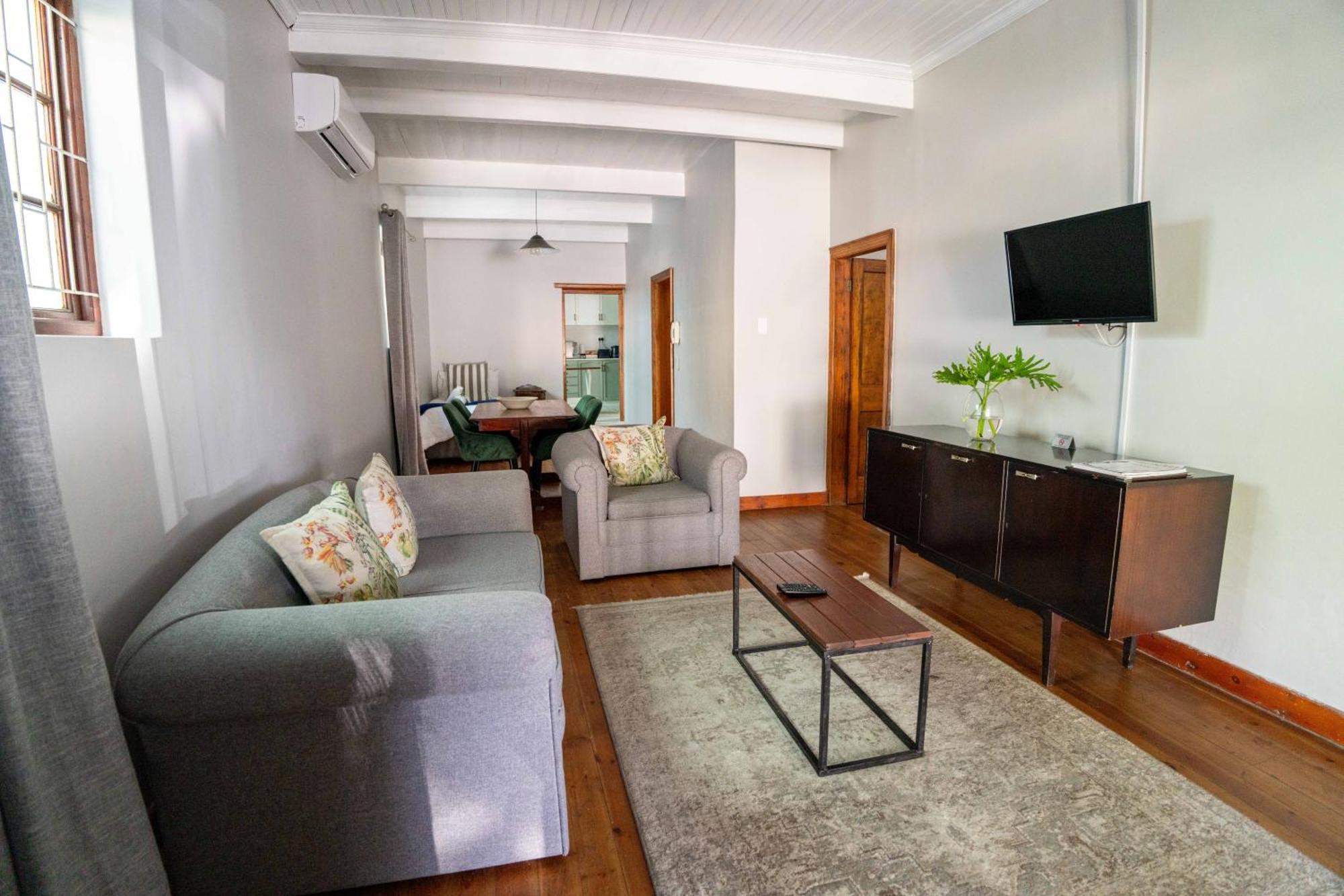 Olive Tree Lodge Парл Экстерьер фото