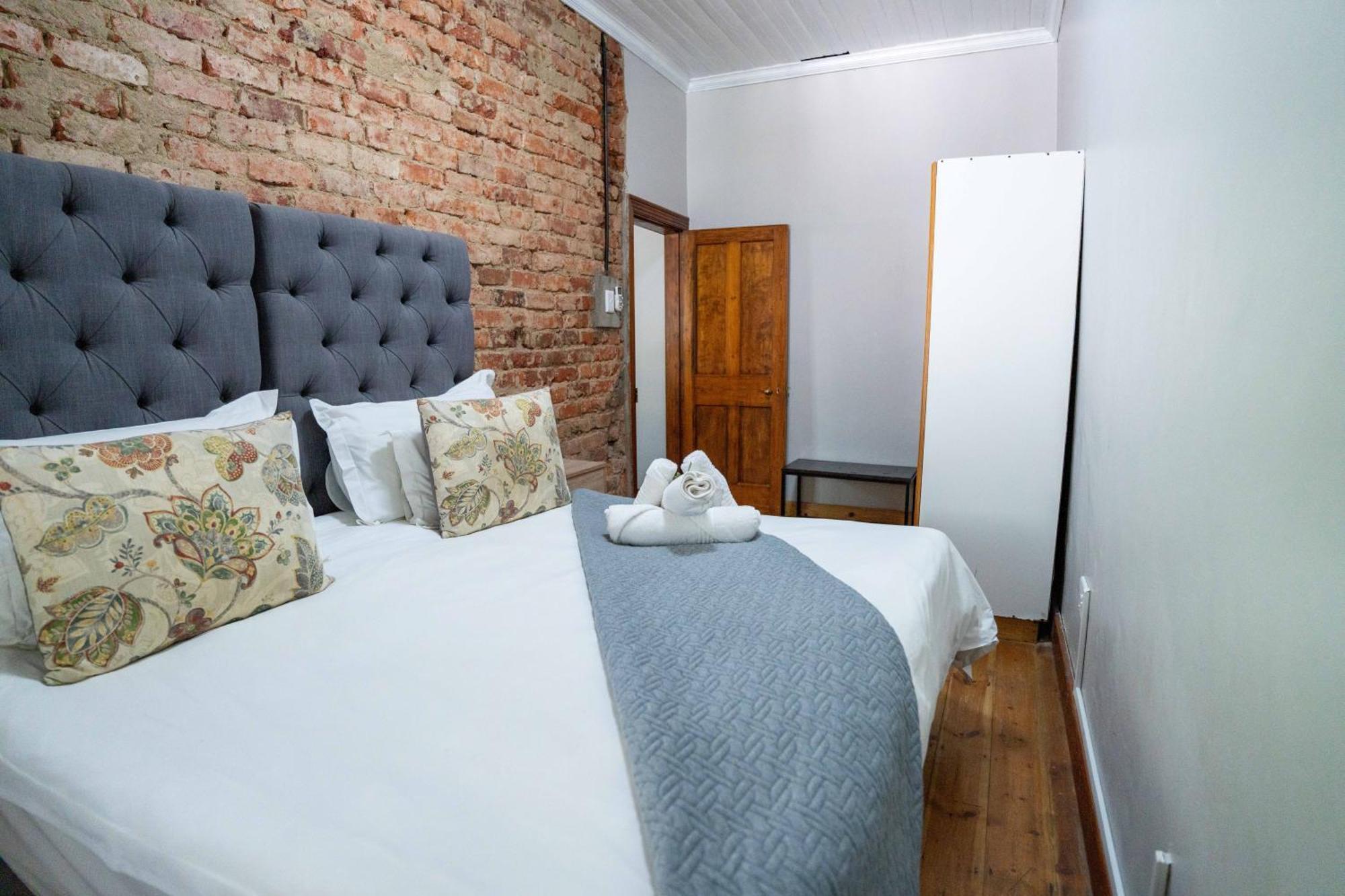Olive Tree Lodge Парл Экстерьер фото